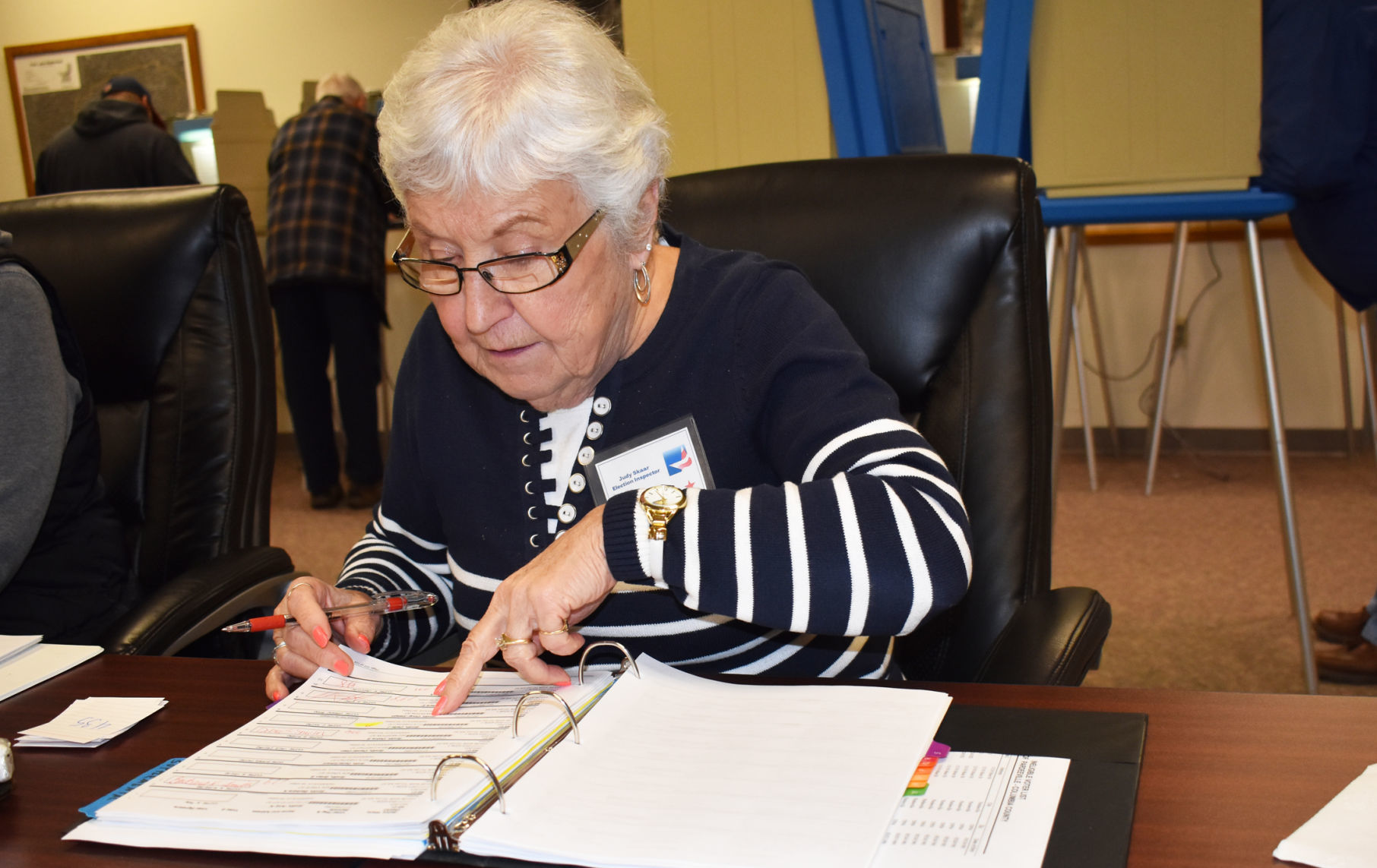 Election 2018 -- Pardeeville poll worker